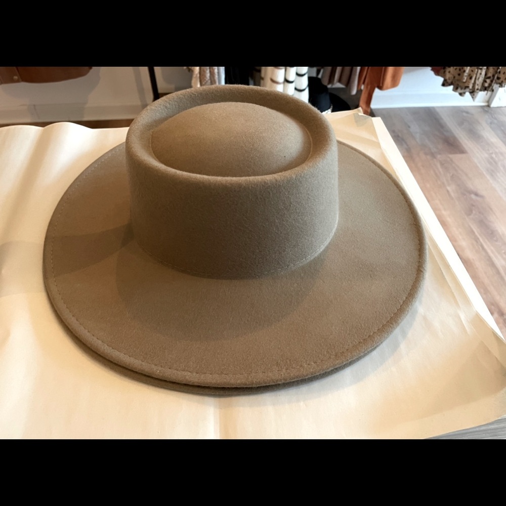 Big Thinker Hat
